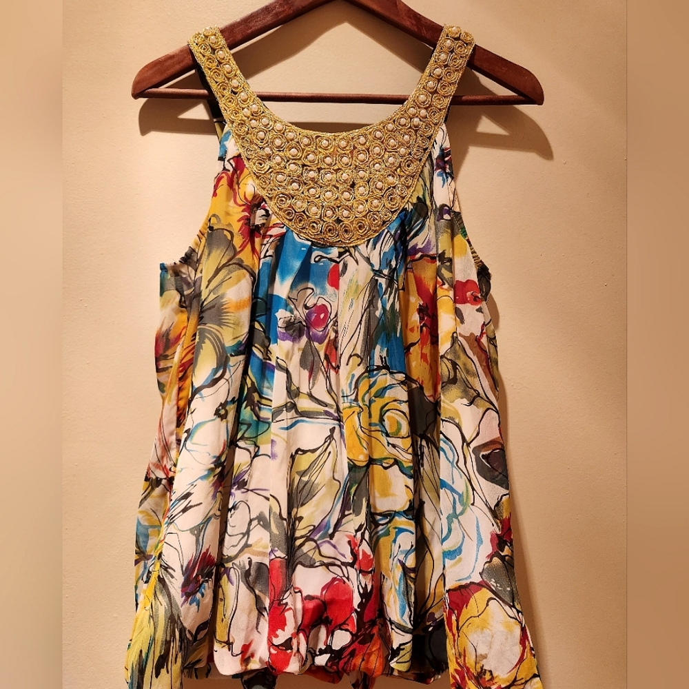 Summer floral print lightweight volume chiffon puff top with pearl beaded size M